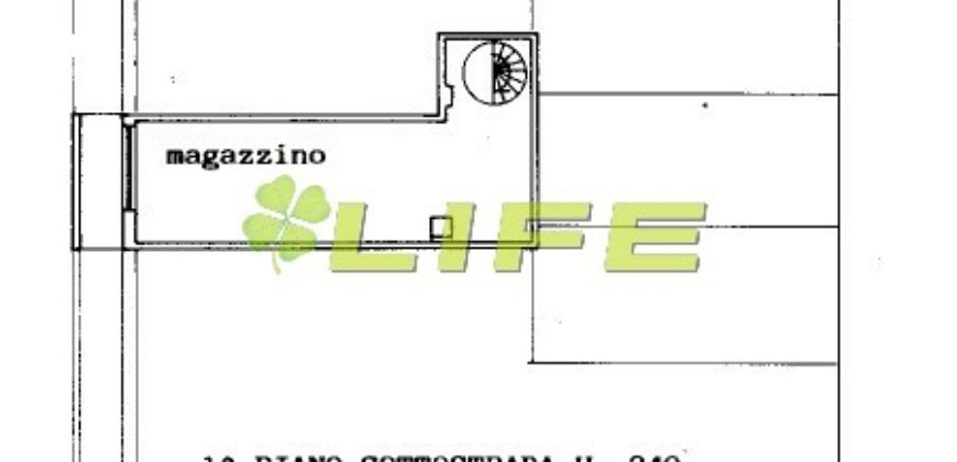 Locale commerciale in vendita a Montebelluna