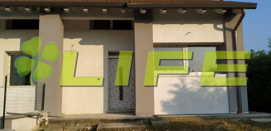 Villetta a schiera in vendita a Caerano di San Marco
