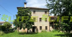 Rustico in vendita a Crocetta del Montello