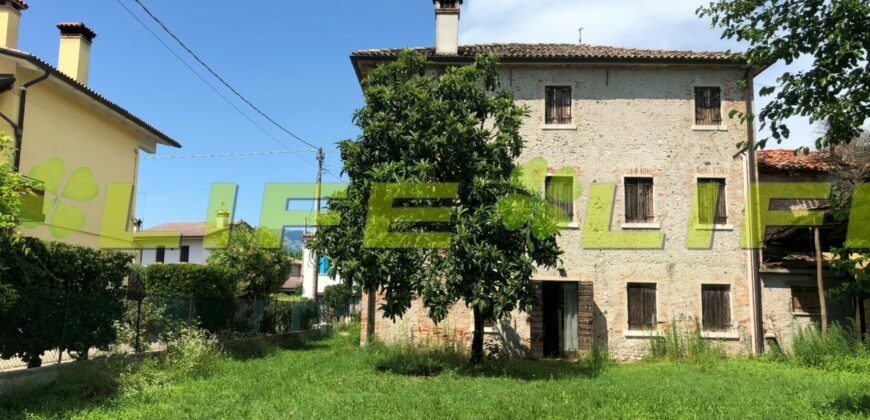 Rustico in vendita a Crocetta del Montello