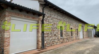 Capannone in vendita – Crocetta del Montello (TV)