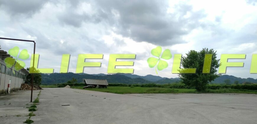 Capannone in vendita a Pederobba  (TV)