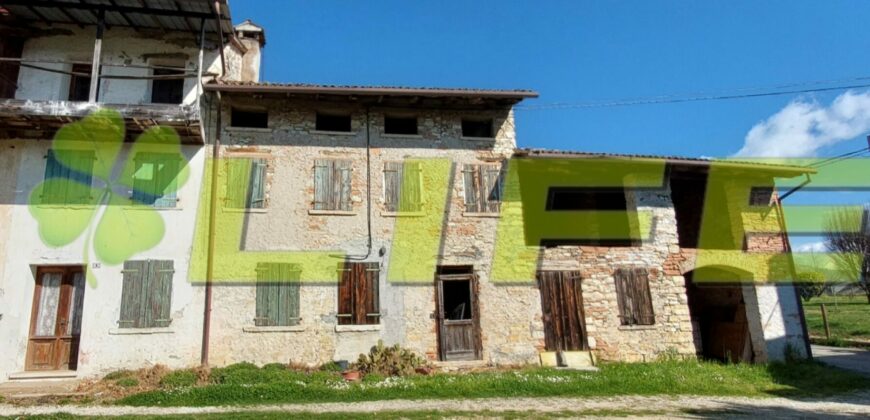 Casale in vendita a Cavaso del Tomba